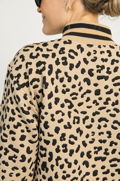 Striped Trim Texture Top, Leopa - 1217-172h.jpg