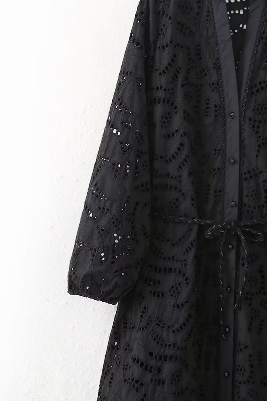 Broderie Button Midi, Black