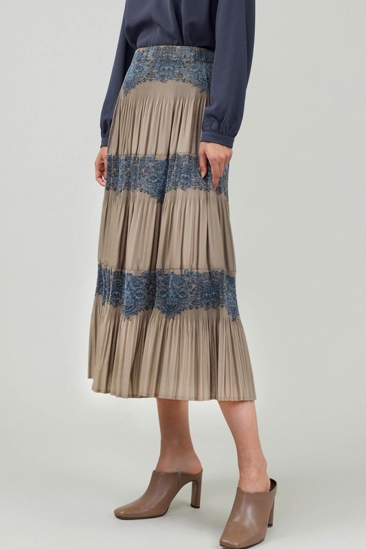 Printed Pleats Midi Skirt - 21986389_15c63d8e-e355-4d5c-9846-85a935cb2162.jpg