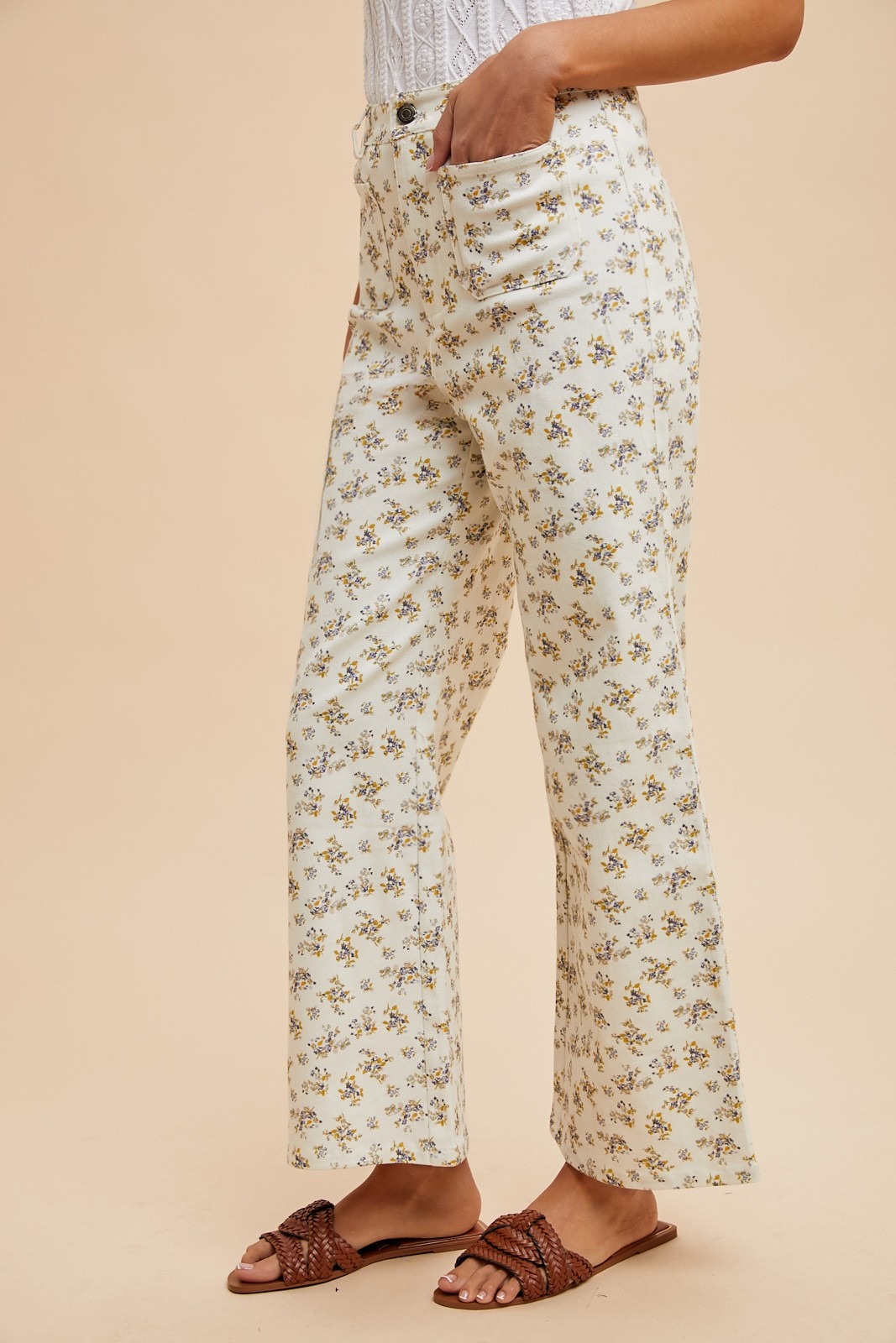 Ditsy Floral Jeans, Ivory - 22941912_0570b74b-6003-4268-a493-fed52b72b290.jpg