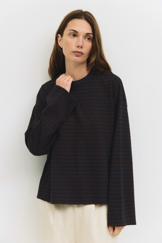 Heavyweight Callahan Tee, Brown - 23881358_49e46c91-b35d-4867-8a61-607161eb0bde.jpg