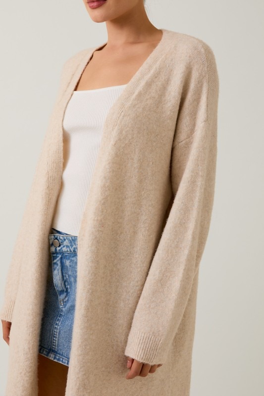 Hayden Cardigan, Oatmeal - 24185294_0d5083b8-a1e1-476d-ac5b-32cc93ee1b99.jpg