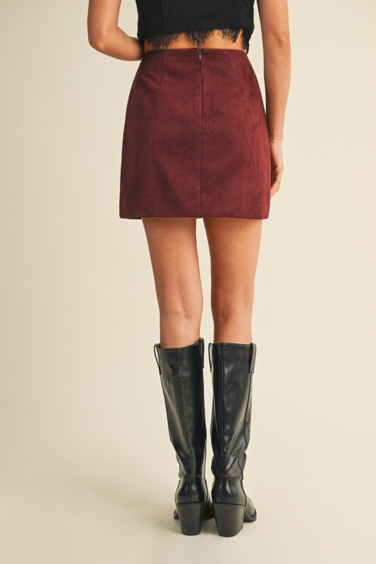 Shelby Suede Skirt, Cherry - 24358618_3f2ba844-2976-414c-9e82-5c804386ee40.jpg