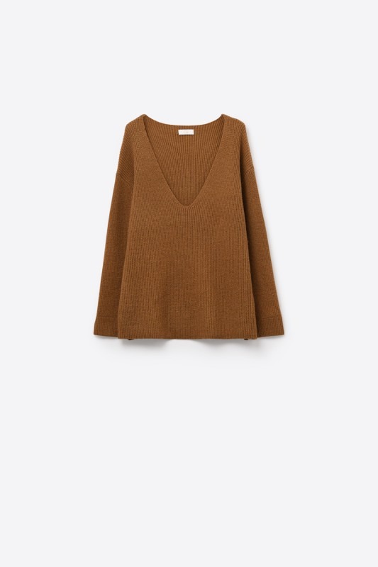 V-Neck Solid Sweater, Camel - 24486823_95637341-08e6-4d33-8509-654c307e9796.jpg