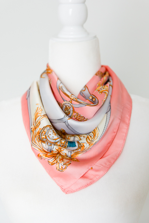 Chain And Crest Scarf, Pink