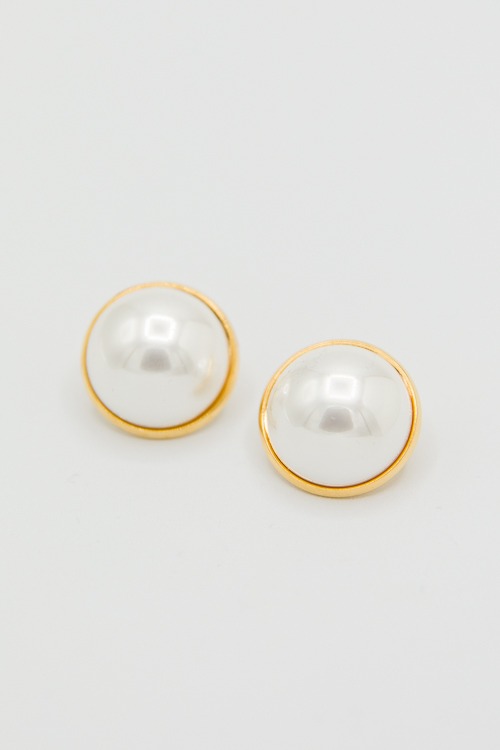 Dome Pearl Earrings