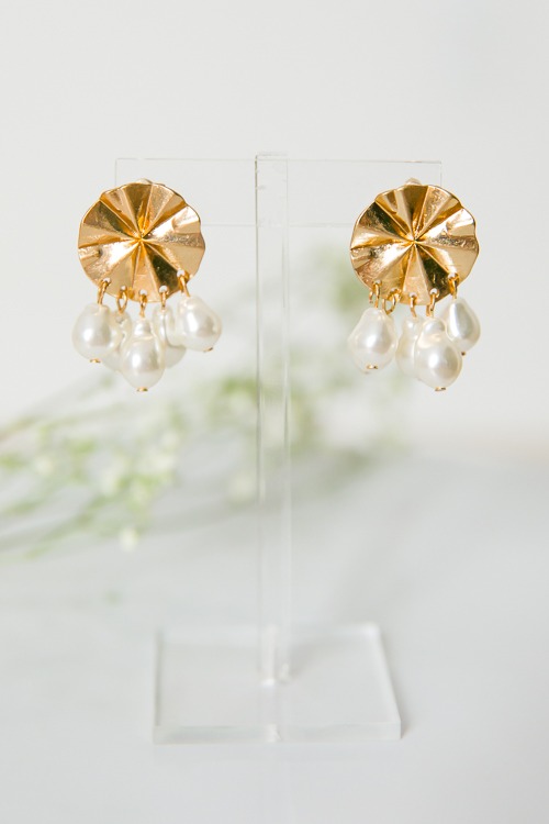 Sutton Pearl Round Earrings