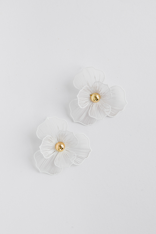 Matte Filigree Flower, White