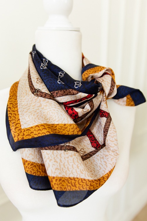 McCoy Multi Scarf, Navy - 2K9A8971.jpg