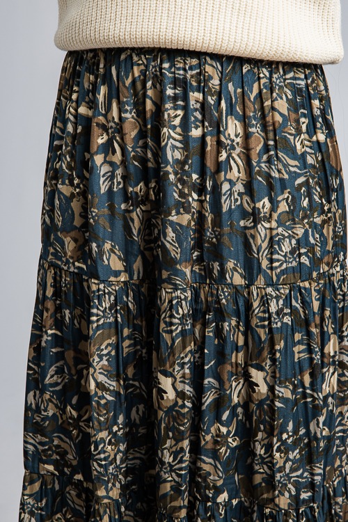 Alaina Floral Midi Skirt, Dk. Steel - 4K7A0117.jpg