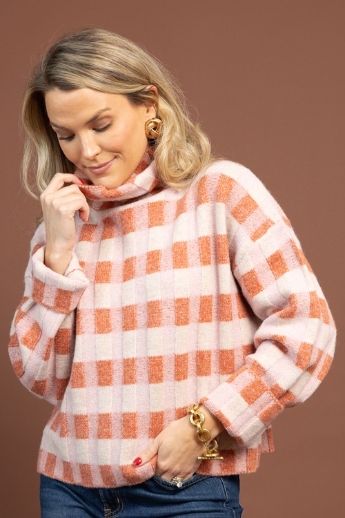 Around The Block Sweater, Rust - 4K7A0168.jpg