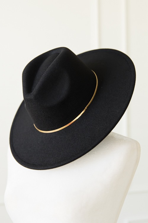 The Willow Hat, Black - 4K7A0203.jpg