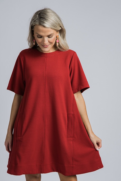 Chic Knit Dress, Garnet