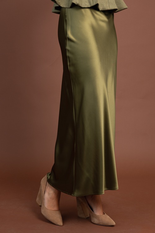 Olive Satin Maxi Skirt - 4K7A0290.jpg