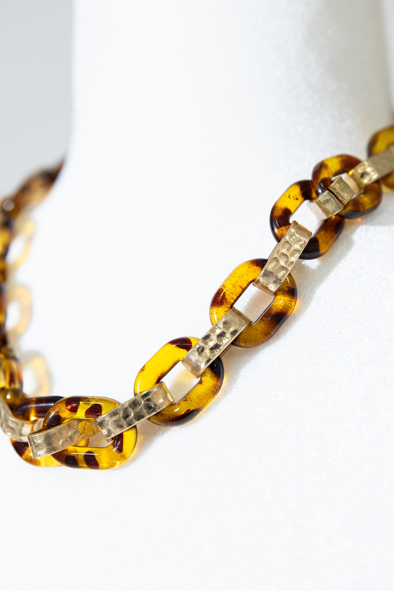 Linked Acrylic Necklace, Tortoise - 4K7A0304.jpg
