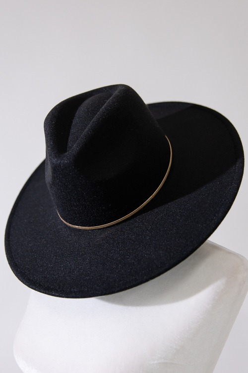 Anora Hat, Black - 4K7A0512.jpg