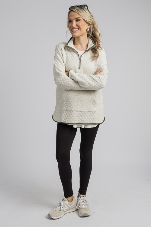 Quilted Contrast Trim Pullover - New Arrivals - The Blue Door Boutique