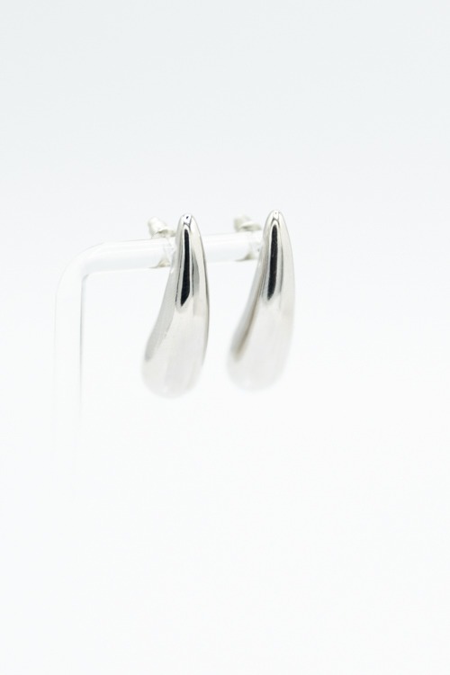 Thin Teardrop Earrings, Silver - 4K7A0962.jpg