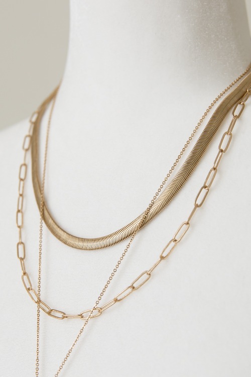 Kayla Layers Necklace, Gold - 4K7A0988.jpg