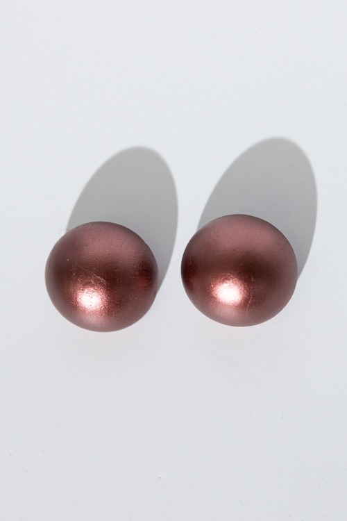 Margaret Dome Earring, Burgundy
