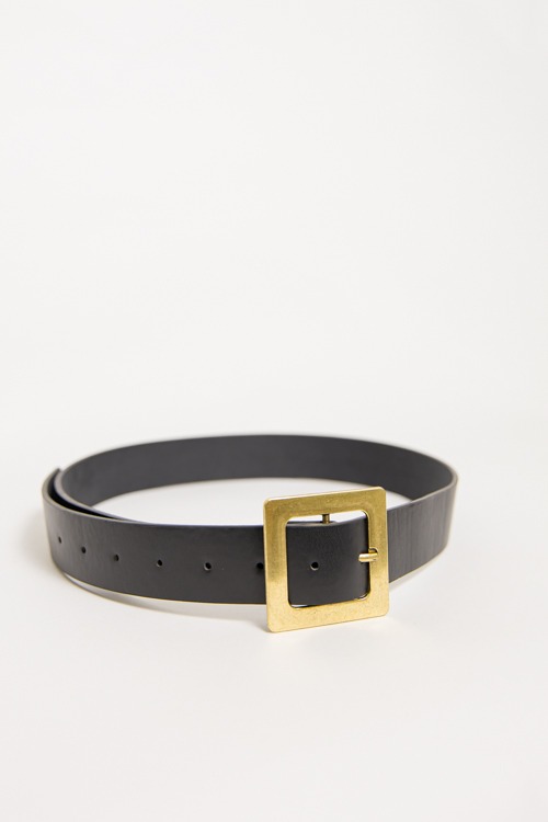 Classic Buckle Belt, Black - 4K7A1006.jpg