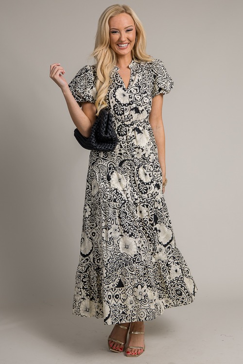 Floral Mix Maxi, Black - 4K7A1094.jpg