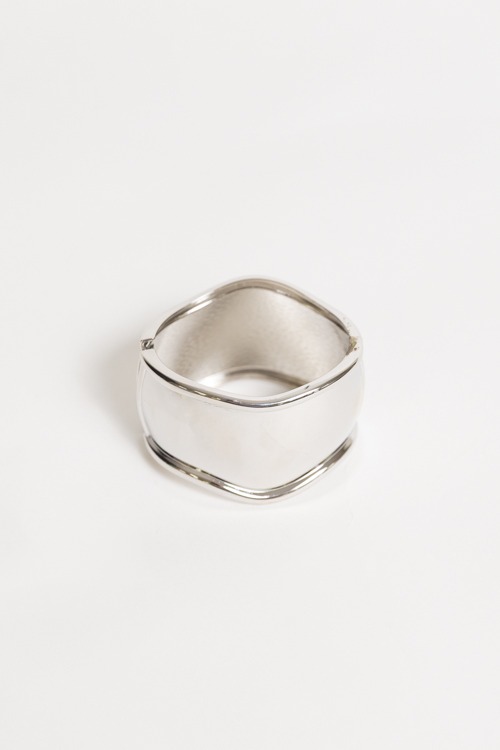 Lucille Bangle, Silver - 4K7A1165.jpg