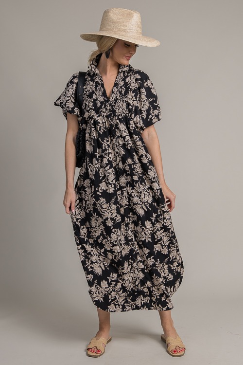 Arabella Floral Midi, Black - 4K7A1447.jpg