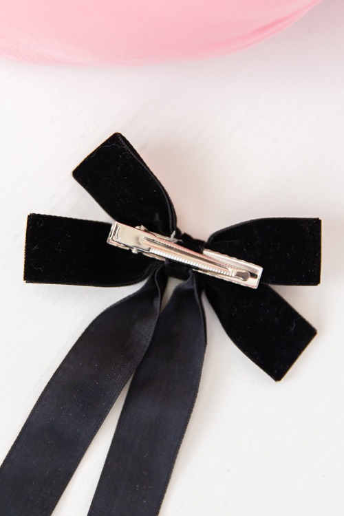 Velvet Bow Clip, Black - 4K7A1662.jpg