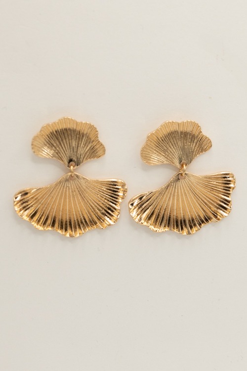 Gold Fan Dangle Earrings - 4K7A1689.jpg