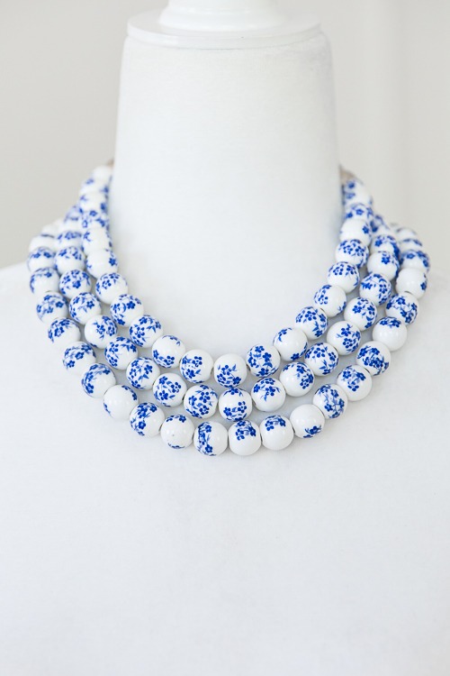 Chinoiserie Necklace, White/Gold - 4K7A1809.jpg