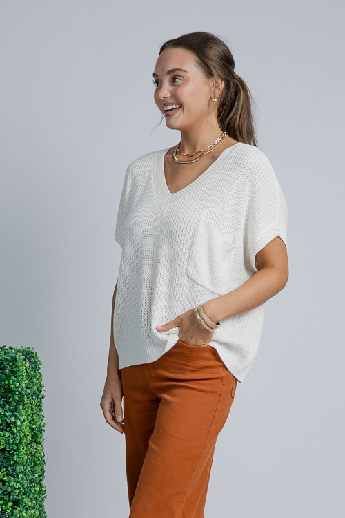 Mckenzie Sweater, Off White - 4K7A2201h for top crop near knees.jpg