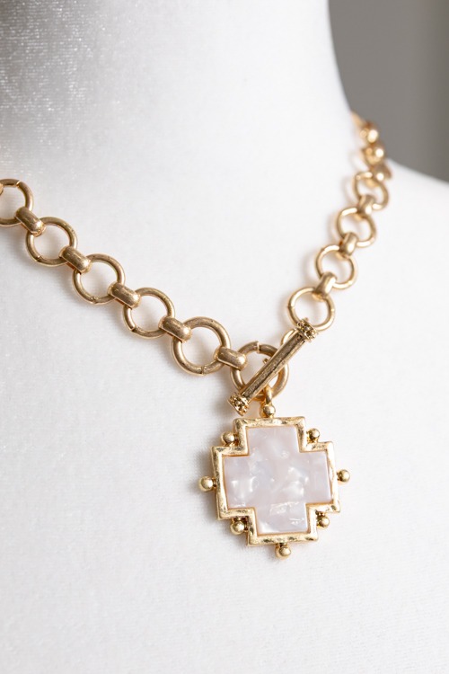 Cream Cross Necklace - 4K7A2453.jpg
