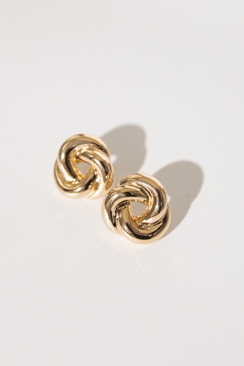 Twist & Shout Earring, Gold - 4K7A2846.jpg