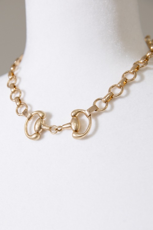 Margot Horesbit Necklace, Gold - 4K7A2881.jpg