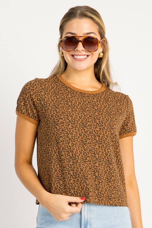 Leopard Print Tee, Camel - 4K7A3155.jpg