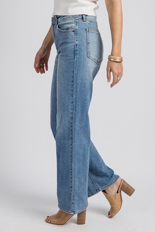 Full Length Straight Jeans, Medium - 4K7A3378.jpg