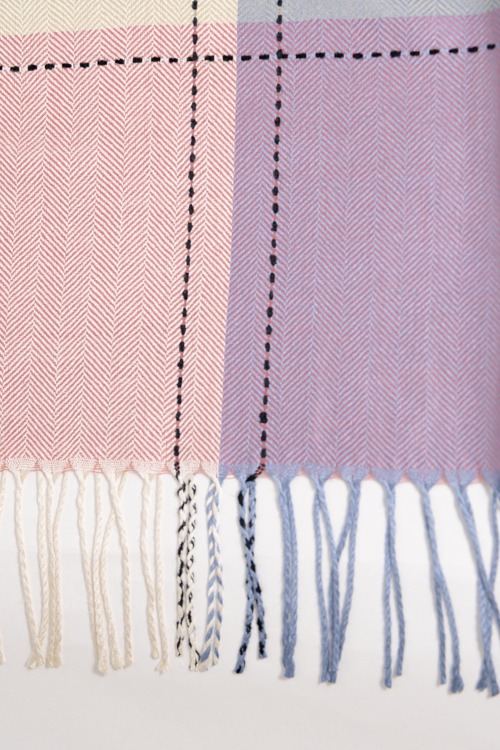 Check Yes Scarf, Pink - 4K7A3380.jpg