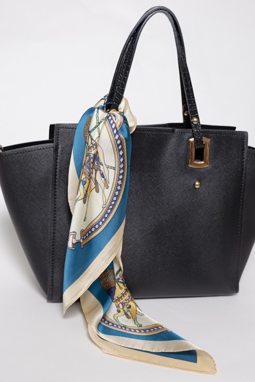 Nelly Silk Scarf, Blue - 4K7A3666.jpg