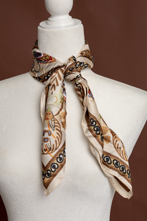 Freddie Silk Scarf, Ivory - 4K7A3980.jpg