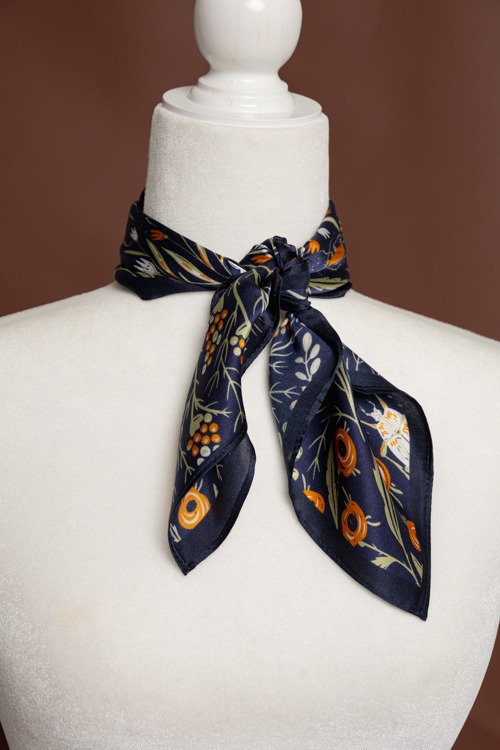 Floral Garden Scarf, Navy - 4K7A3991.jpg