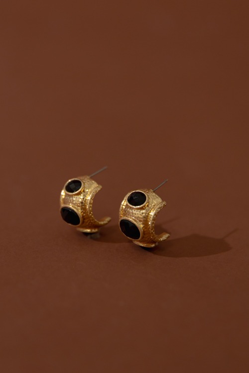 Dottie Earrings, Black - 4K7A4030.jpg