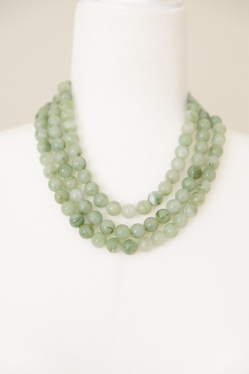 3 Row Beaded Necklace, Green - 4K7A4062.jpg