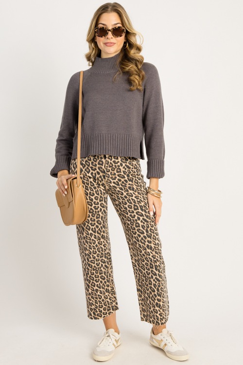 Pierce Sweater, Charcoal - 4K7A4093.jpg