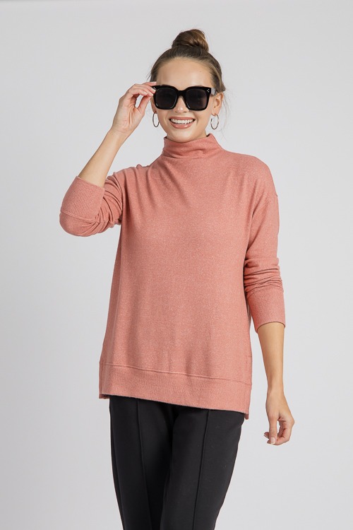 Soft Mock Neck Tee, Poppy - 4K7A4334.jpg