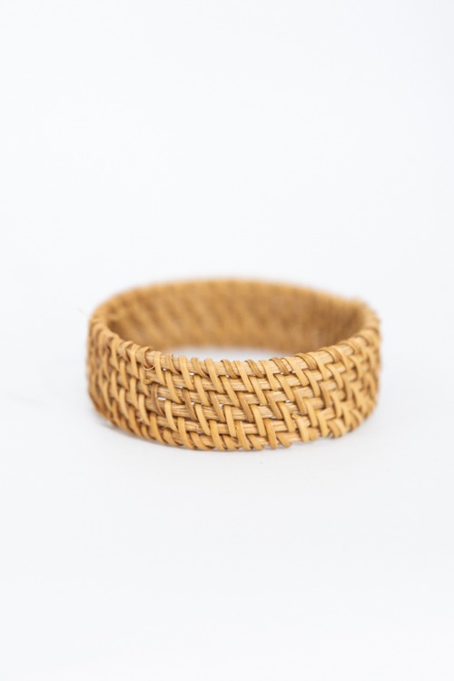 Sandra Bangle, Rattan