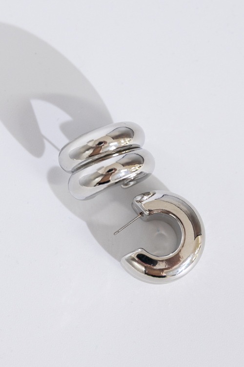 Double Tube Hoops, Silver - 4K7A4393.jpg