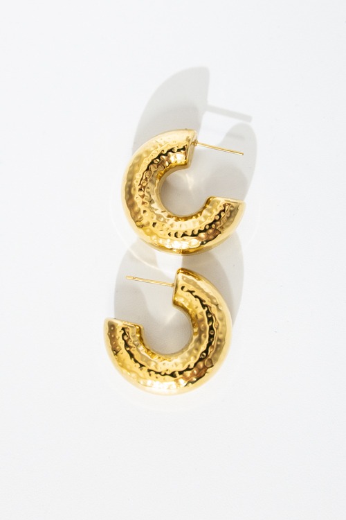 Texture Tube Hoops, Gold - 4K7A4406.jpg