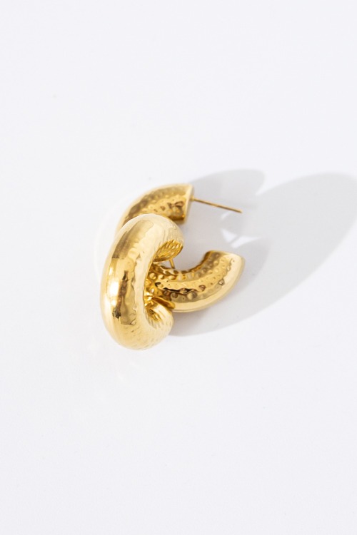 Texture Tube Hoops, Gold - 4K7A4409.jpg