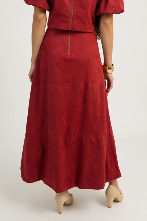 Everly Skirt Set, Burgundy - 4K7A4591.jpg